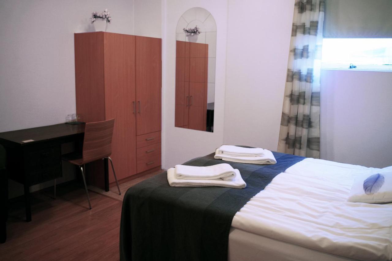Saxa Guesthouse Stöðvarfjörður Екстериор снимка