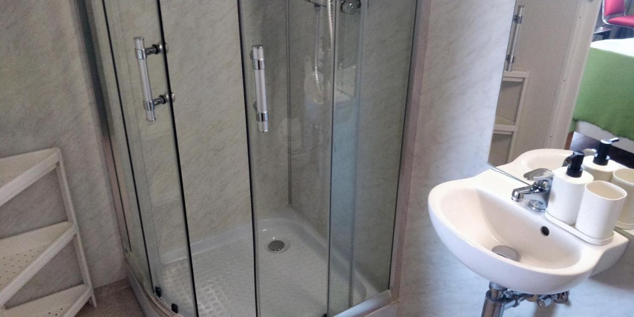 Saxa Guesthouse Stöðvarfjörður Екстериор снимка